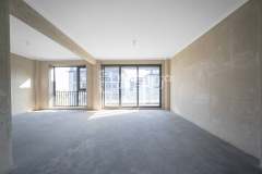 绿城富春玫瑰园(公寓住宅) 5室2厅4卫 221.00m² 478万