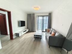 秦忆荣府南区 3室2厅2卫 124.00m² 2300元/月