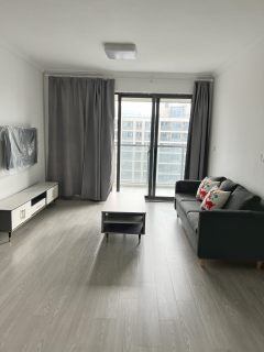 秦忆荣府南区 3室2厅2卫 124.00m² 2300元/月