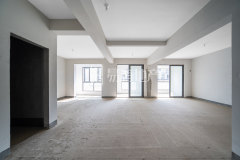 云水山居(公寓住宅) 3室3厅3卫 134.57m² 140万