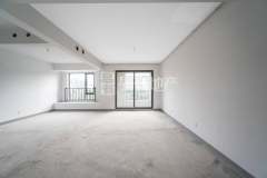 九龙仓雍景山(公寓住宅) 3室2厅2卫 139.00m² 310万
