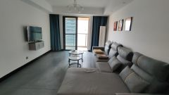 秦忆荣府北区 3室2厅2卫 110.00m² 2500元/月