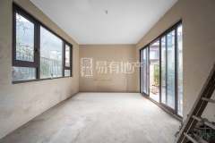 清源上林湖(别墅) 4室2厅3卫 184.16m² 520万