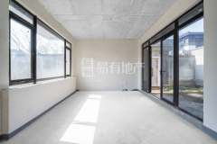 大城小院(别墅) 5室3厅4卫 130.68m² 580万