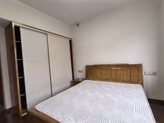 梓树花苑(公寓住宅) 3室2厅2卫 122.56m² 3000元/月