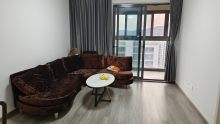 望钰和府北区 3室2厅1卫 97.00m² 2000元/月