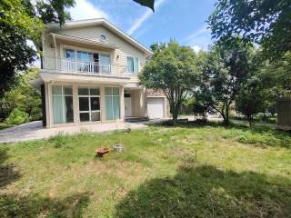金都富春山居(别墅) 4室2厅4卫 279.52m² 12000元/月