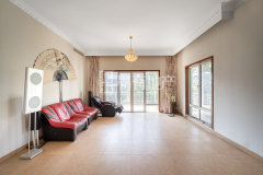 七里香溪别墅 4室3厅2卫 306.30m² 1300万