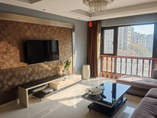 万科容大金色家园 2室2厅2卫 77.00m² 2200元/月