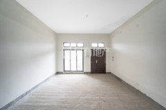 九龙山庄(别墅) 4室3厅3卫 293.00m² 699万