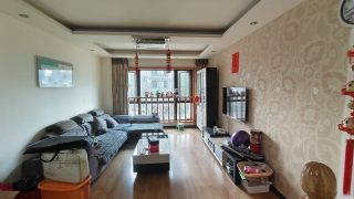 万科容大金色家园 2室2厅2卫 77.00m² 2000元/月
