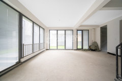 悦望名邸(别墅) 5室2厅4卫 177.90m² 550万