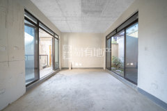 大城小院(别墅) 3室2厅3卫 87.27m² 318万