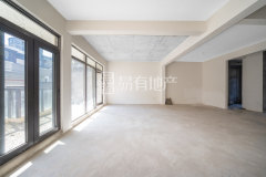 大城小院(公寓住宅) 3室2厅2卫 142.75m² 259万