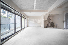 大城小院(公寓住宅) 4室2厅3卫 144.30m² 400万