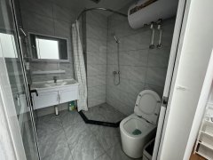 望钰和府北区 1室1厅1卫 40.00m² 1380元/月