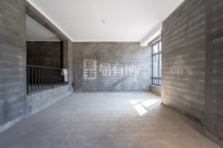 清源上林湖(别墅) 4室2厅3卫 231.99m² 550万