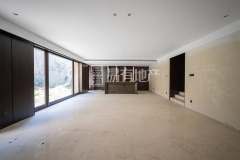 悦山礼苑 4室2厅4卫 244.00m² 2000万