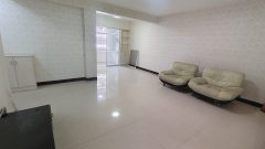 第四年小区 3室2厅1卫 115.00m² 1300元/月
