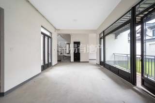 九龙仓雍景山(别墅) 3室2厅3卫 150.34m² 448万