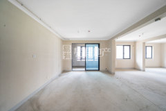 中秋嘉苑三区 3室2厅2卫 120.00m² 115万