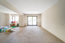 大家悦墅 4室2厅2卫 93.38m² 225万