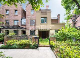 富春红郡(别墅) 4室2厅5卫 325.00m² 580万