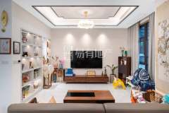 九龙仓雍景山(别墅) 5室3厅4卫 139.08m² 558万