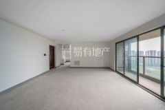 望钰和府北区 4室2厅3卫 160.00m² 225万