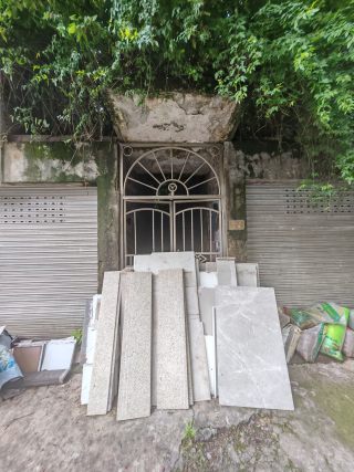 伊甸山庄 5室2厅4卫 306.00m² 668万