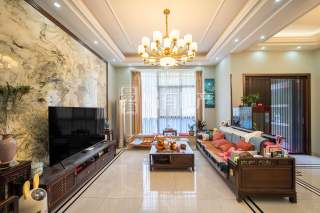 三江鸣翠蓝湾(别墅) 4室2厅3卫 221.30m² 648万