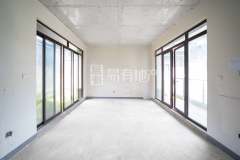 大城小院(别墅) 4室2厅3卫 87.27m² 270万