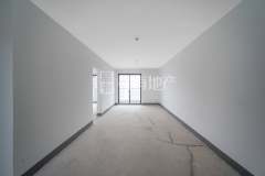 秦忆荣府北区 3室2厅1卫 97.00m² 106万