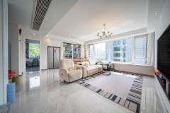 九龙仓雍景山(公寓住宅) 4室2厅2卫 126.78m² 165万