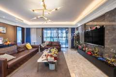 富春上城 4室2厅3卫 132.23m² 420万