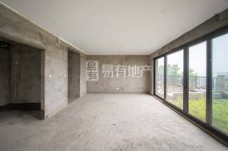 西郊半岛(公寓住宅) 4室2厅2卫 160.00m² 450万