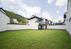 九龙仓雍景山(别墅) 4室2厅3卫 156.00m² 800万