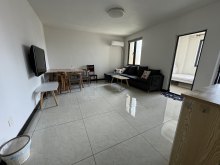 公望公寓 3室2厅2卫 102.45m² 2000元/月