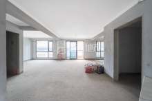 金汇首府 3室2厅2卫 108.58m² 210万