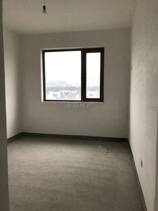 富春红郡(公寓住宅) 4室2厅2卫 186.33m² 378万