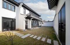 九龙仓雍景山(别墅) 4室2厅5卫 239.41m² 750万