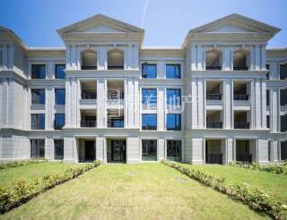 九龙仓雍景山(公寓住宅) 3室2厅3卫 134.00m² 268万