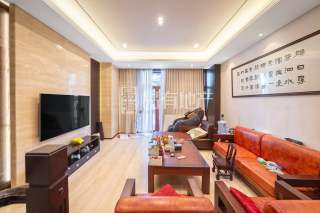 水印林语(别墅) 4室2厅2卫 275.99m² 655万
