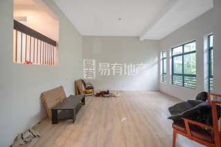 大有清竹蓝庭(别墅) 4室2厅3卫 252.18m² 379万
