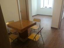 清风泰安苑东区 2室2厅1卫 75.00m² 1600元/月