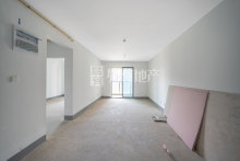 秦忆荣府北区 3室2厅2卫 112.00m² 125万