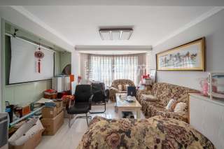 中光花园 4室2厅2卫 141.45m² 154万