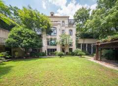 绿城富春玫瑰园 7室3厅7卫 296.84m² 2600万