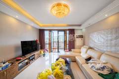 五月香山(公寓住宅) 5室2厅3卫 189.27m² 300万
