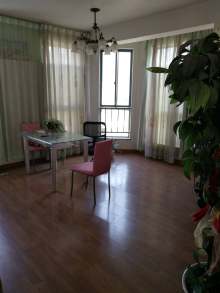 云河福邸 4室2厅2卫 175.00m² 3500元/月